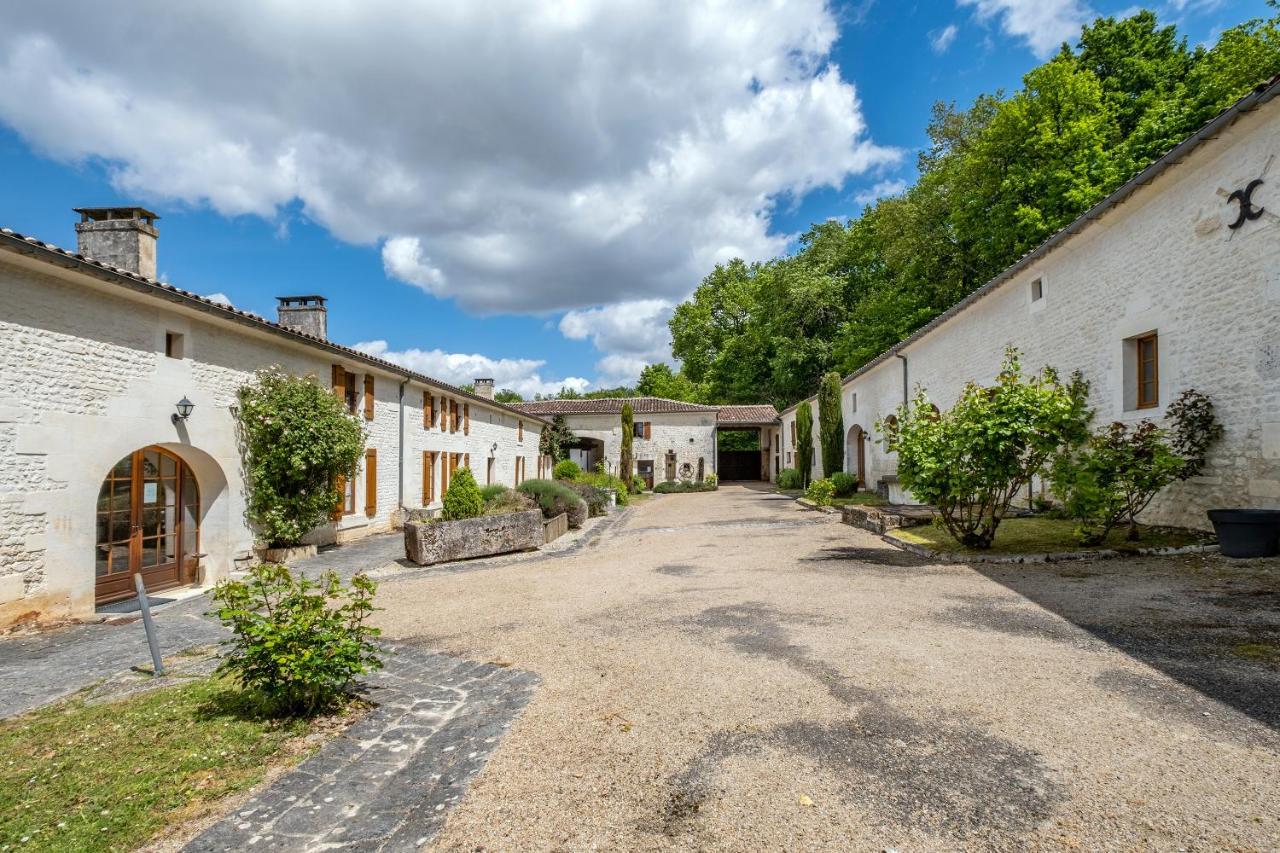 Готель Le Relais De Saint-Preuil, The Originals Relais Vignes Du Cognac Екстер'єр фото